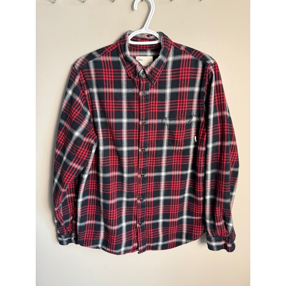 Tilley Mens Red Plaid Flannel Button Down Shirt M Outdoor Casual Classic